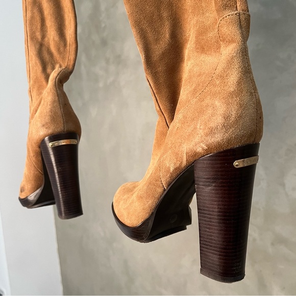 MICHAEL KORS LIKE NEW SUEDE SLOUCH BOOTS - Picture 3 of 12